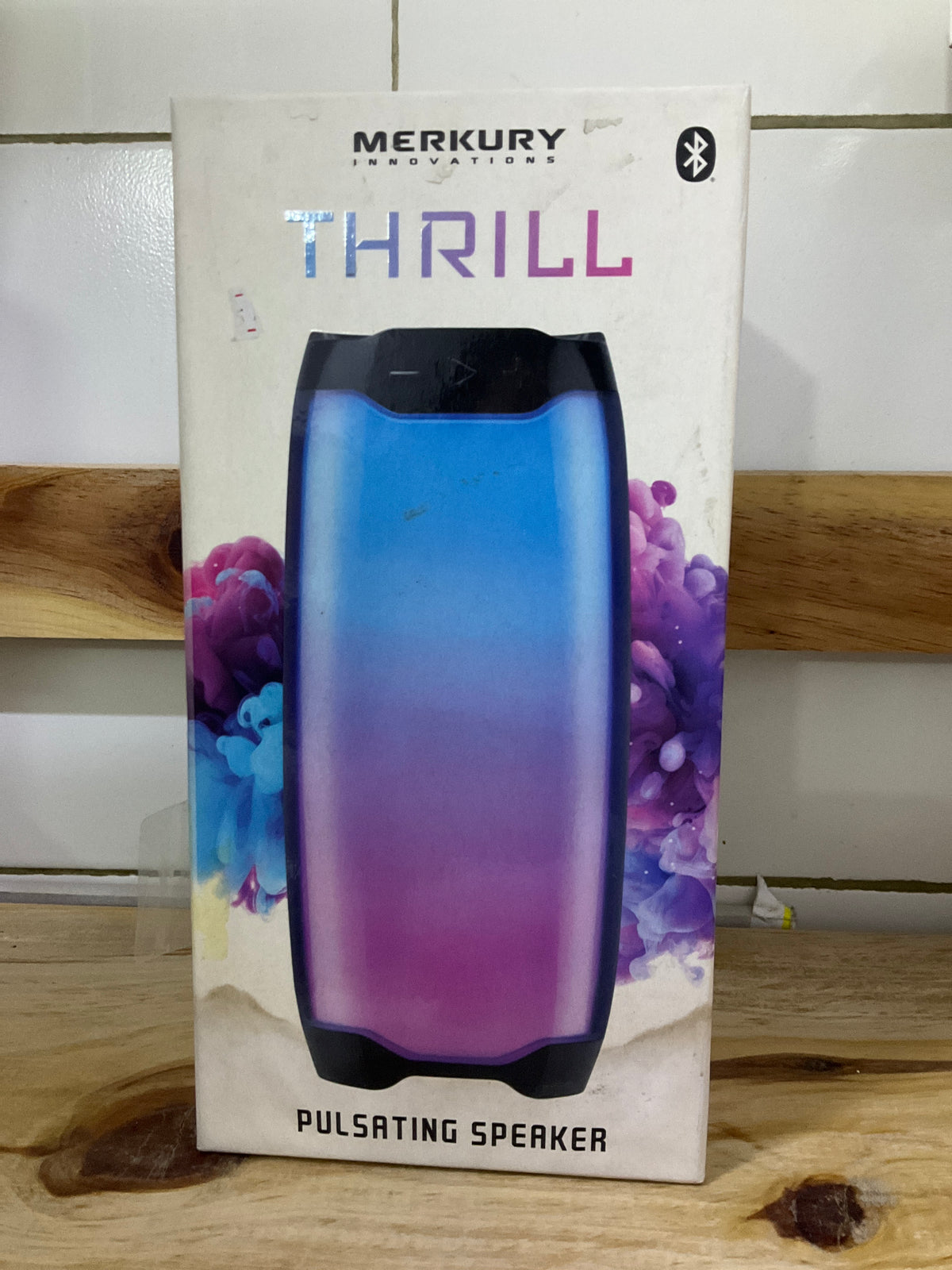 Thrill pulsating speaker cornetas